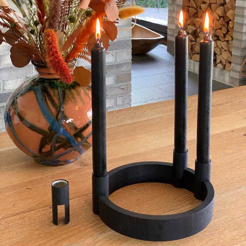 Circle Lysestage og Adventsstage i Sort Eg til 4 Lys – By Brorson