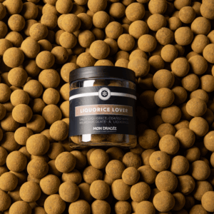 LIQUORICE LOVER – SALTY LIQUORICE, MILK CHOCOLATE AND LIQUORICE POWDER – 150 G