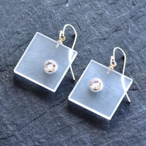 Frost Small Square - White Zirconia