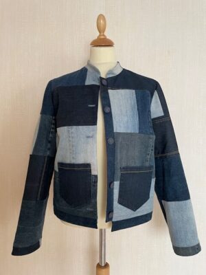 Denim jakke str. Large