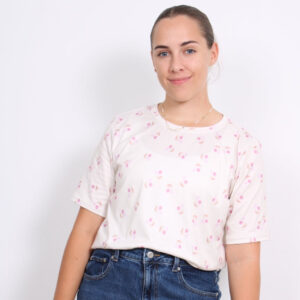 Billie Os tee - cherry