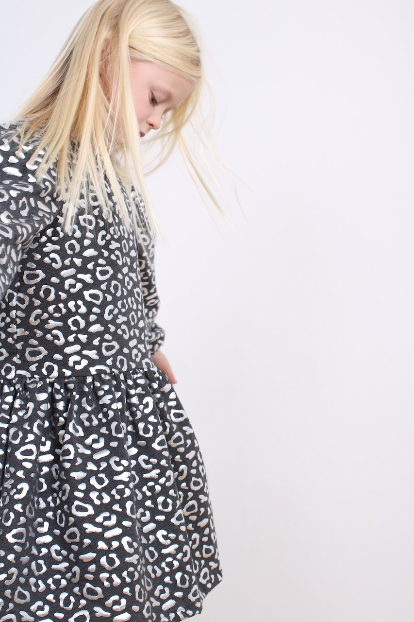 Siva Langærmet Kjole - Silver Sparkling Leo - Billede 2